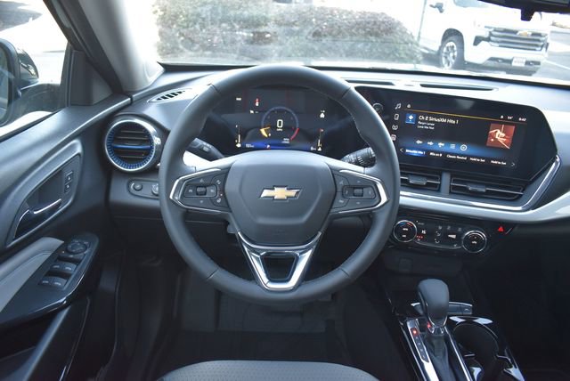 New 2026 Chevrolet Trax LT w/ LT Convenience Package image 18