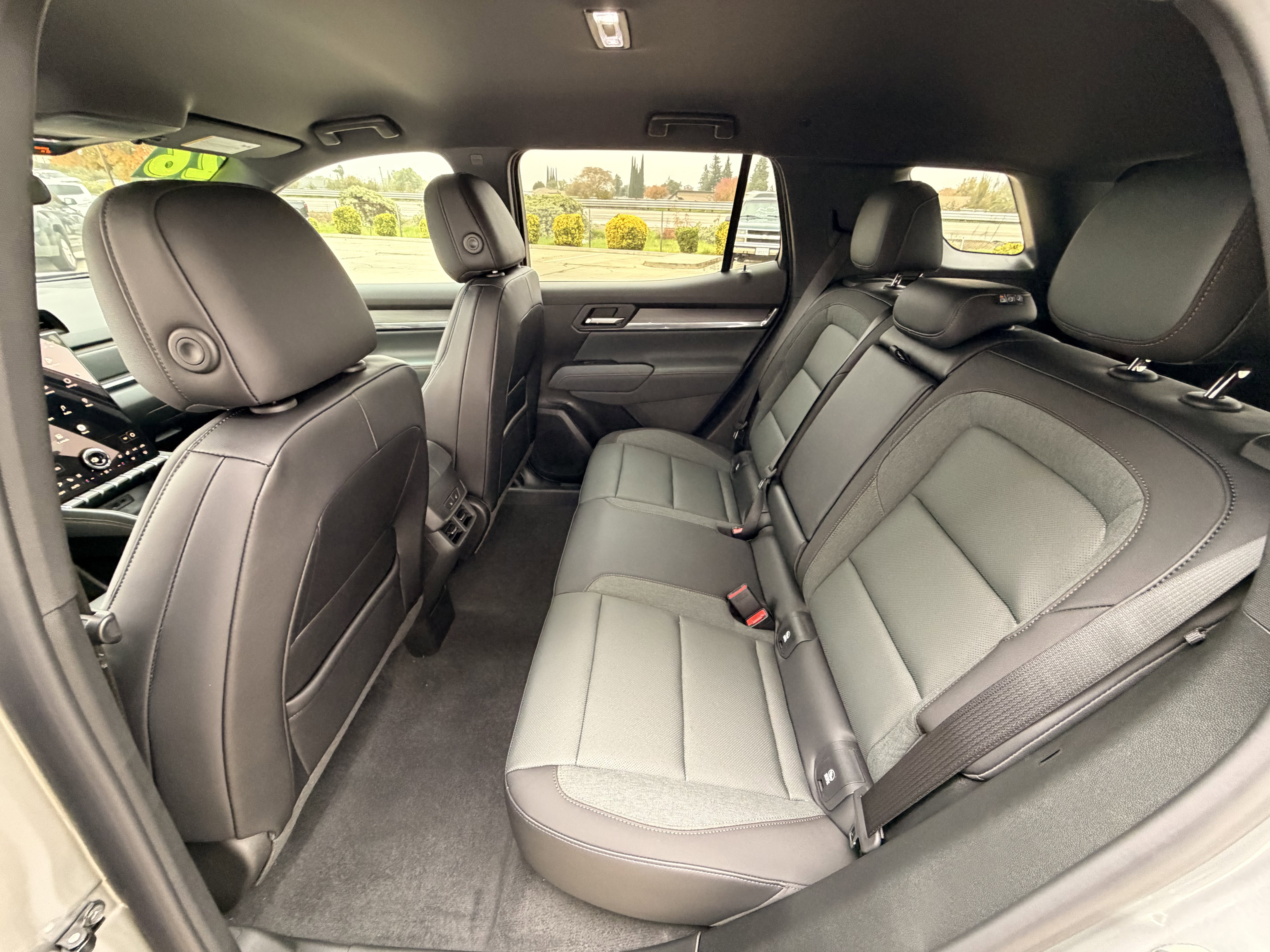 New 2026 GMC Terrain AT4 w/ Convenience Package III image 29