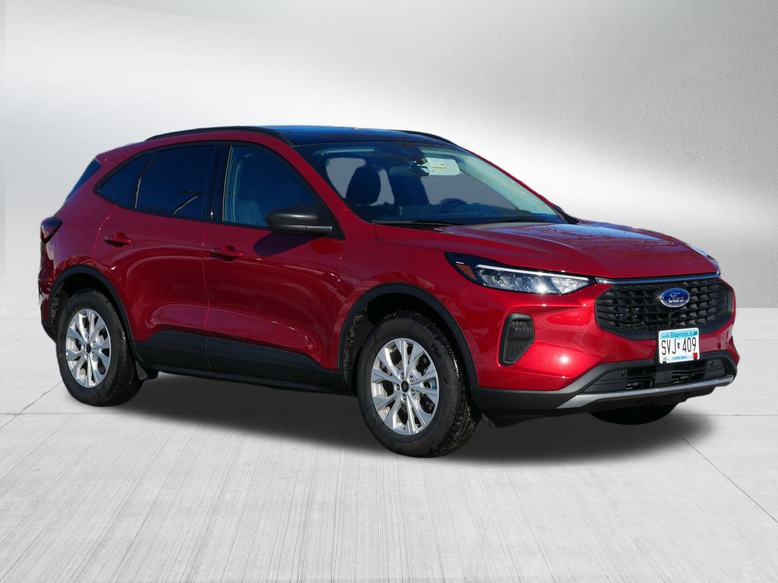 New 2025 Ford Escape Active w/ Active Premium Tech Pack image 1