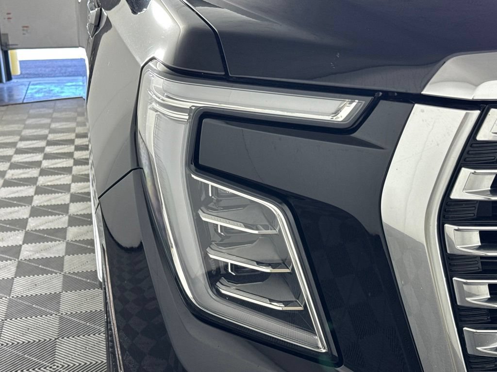 Certified 2025 GMC Yukon Denali AWD/4WD image 44