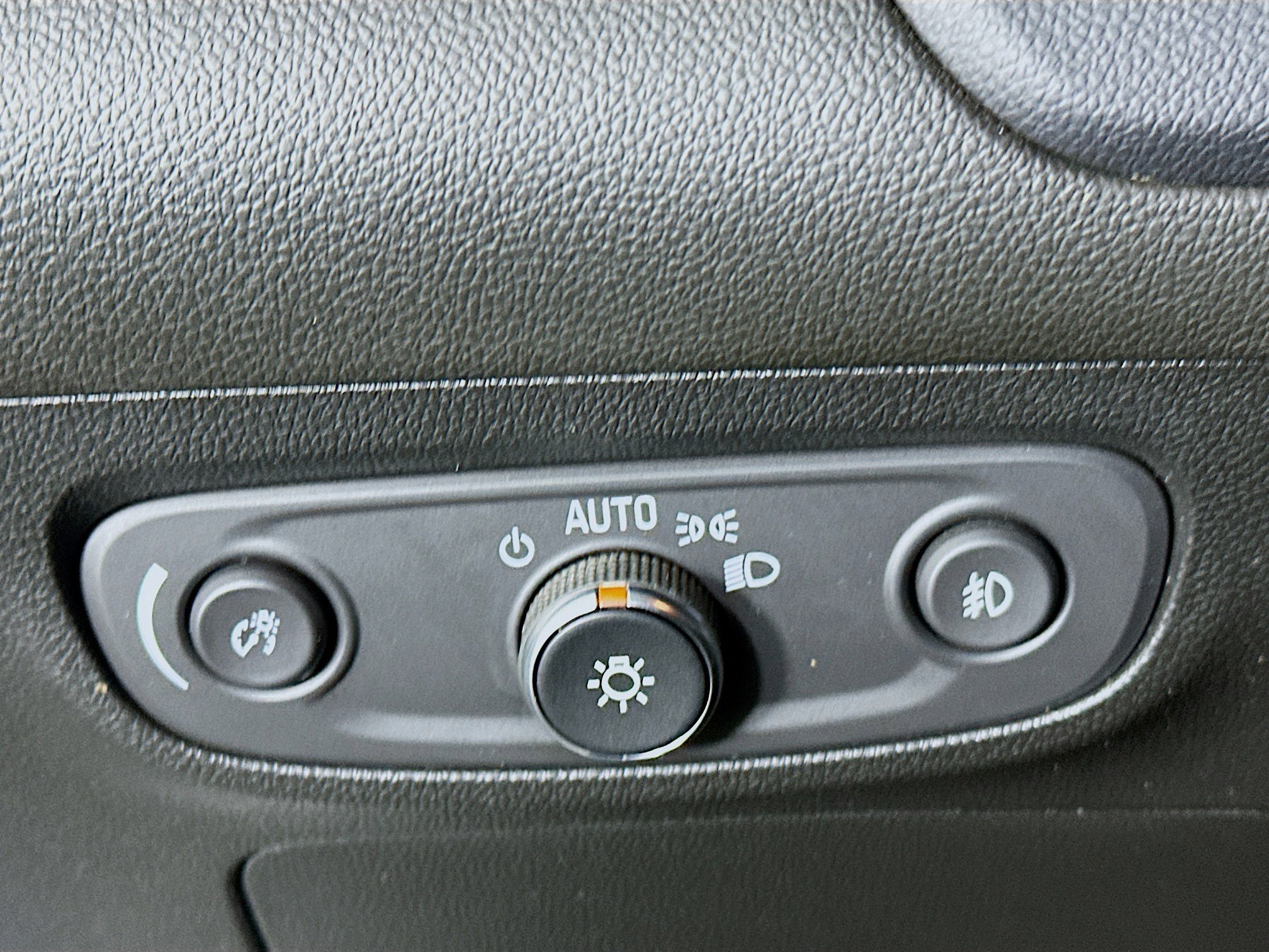 Used 2021 Buick Encore GX Preferred image 16