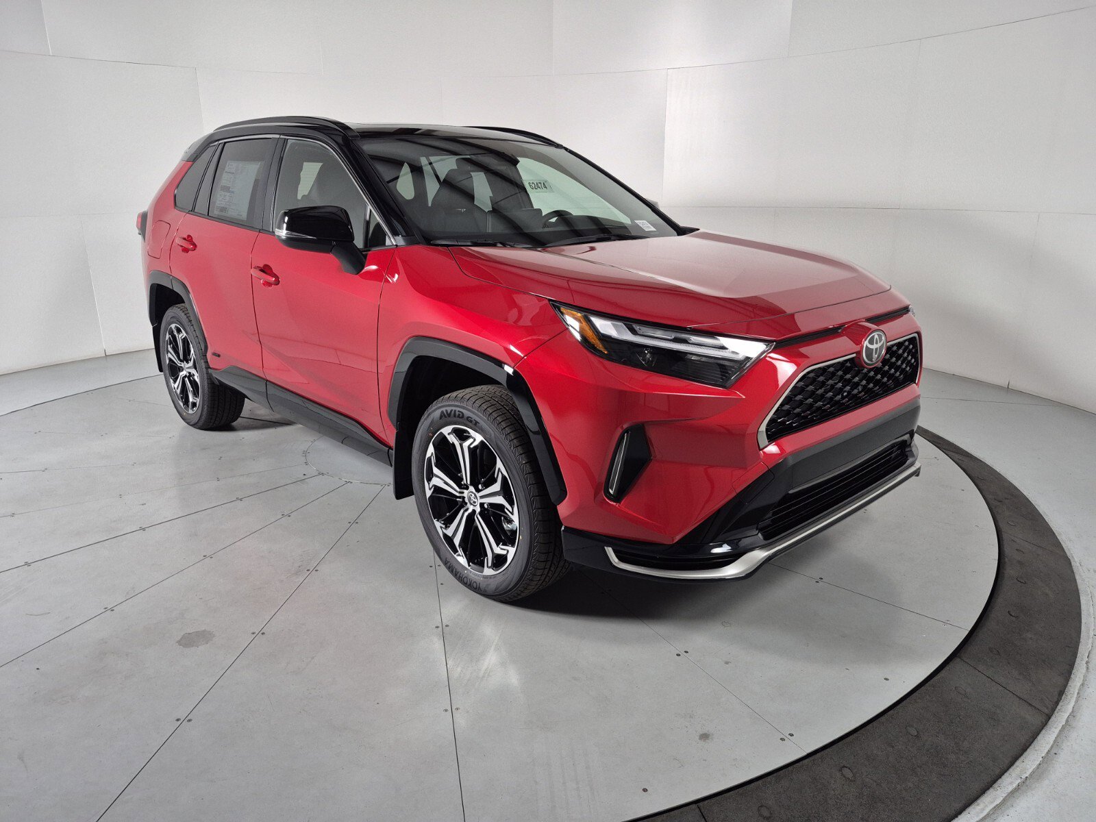 New 2025 Toyota RAV4 XSE image 10