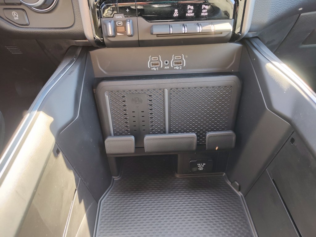 New 2026 RAM 1500 Big Horn AWD/4WD image 26