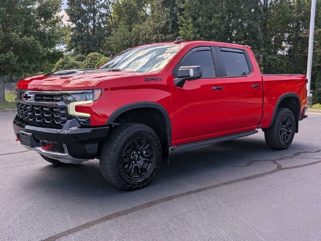 Used 2024 Chevrolet Silverado 1500 ZR2 AWD/4WD image 5