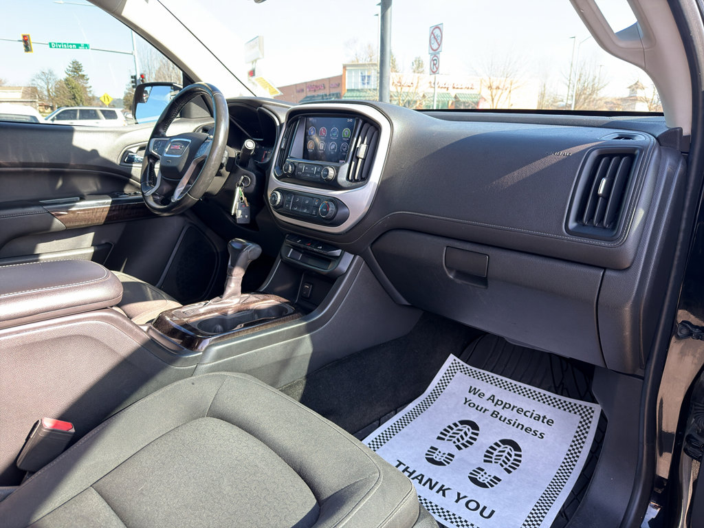 Used 2016 GMC Canyon SLE AWD/4WD image 17