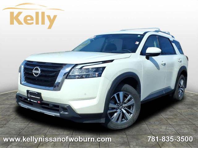 Certified 2024 Nissan Pathfinder SL AWD/4WD image 1