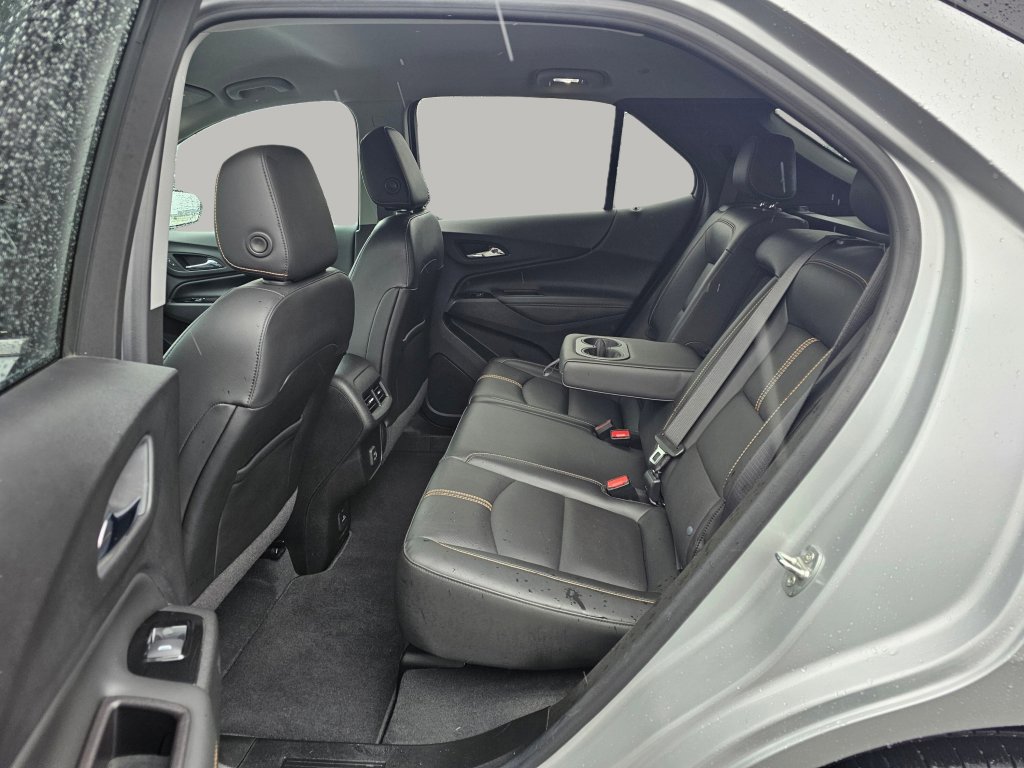Used 2022 Chevrolet Equinox Premier w/ LPO, Cargo Package AWD/4WD image 22