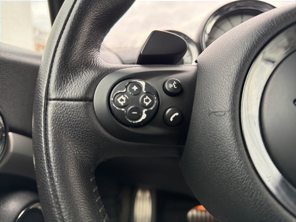 Used 2014 MINI Cooper S image 24