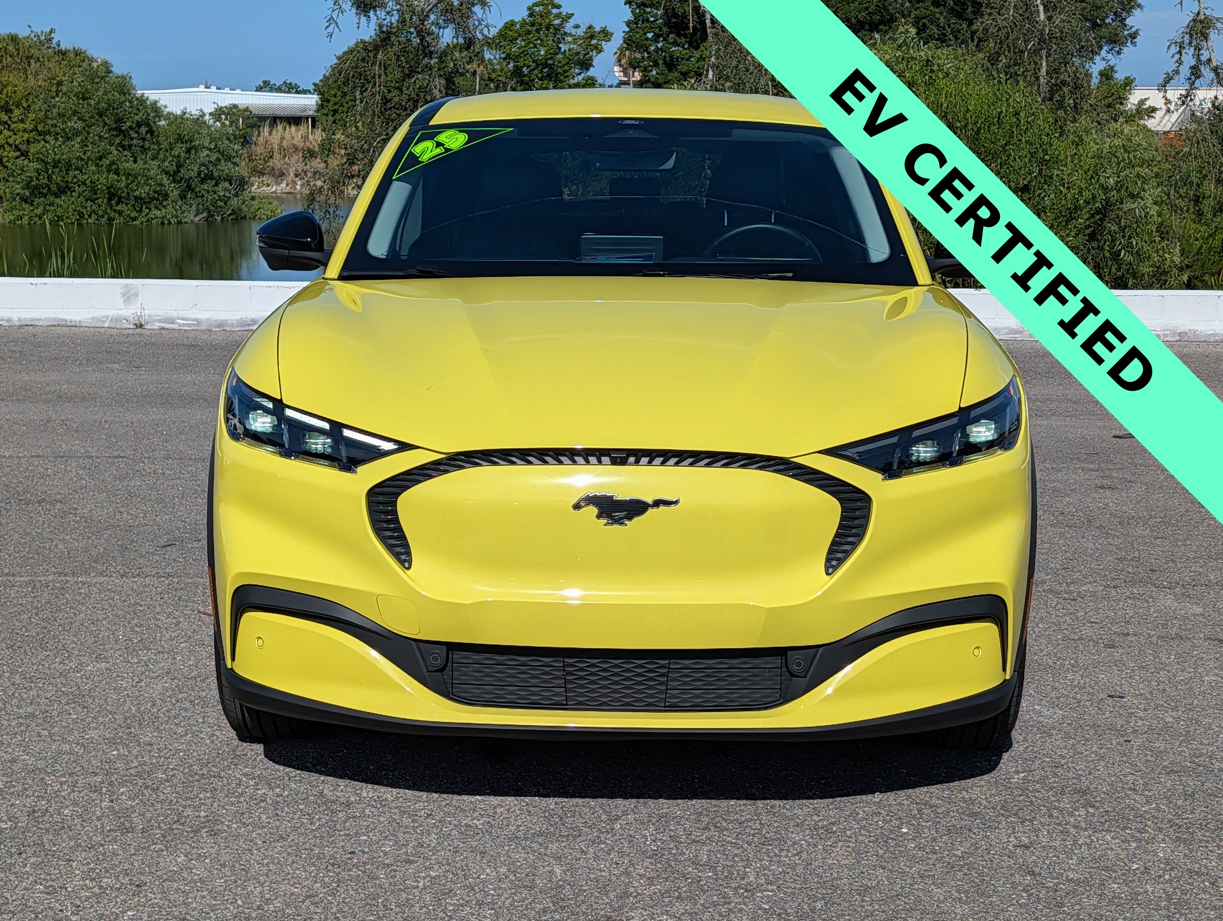Certified 2025 Ford Mustang Mach-E Select w/ Comfort Package Lite AWD/4WD image 8