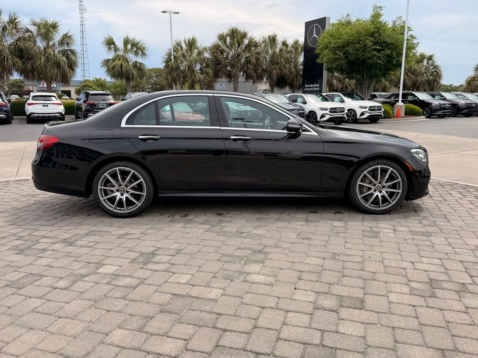 Certified 2023 Mercedes-Benz E 350 4MATIC Sedan image 8