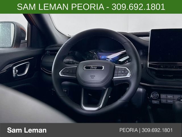 New 2026 Jeep Compass Latitude image 11