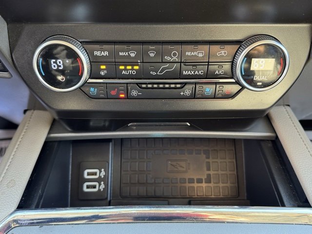 Used 2019 Ford Expedition XLT w/ Equipment Group 202A image 21