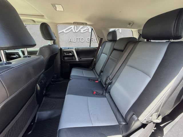 Used 2024 Toyota 4Runner SR5 Premium w/ Moonroof Package RWD image 28
