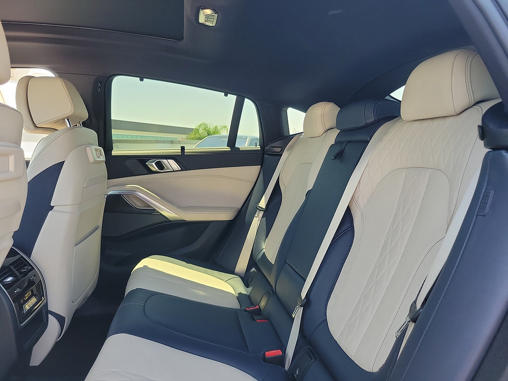 Used 2023 BMW X6 M50i w/ Executive Package AWD/4WD image 14