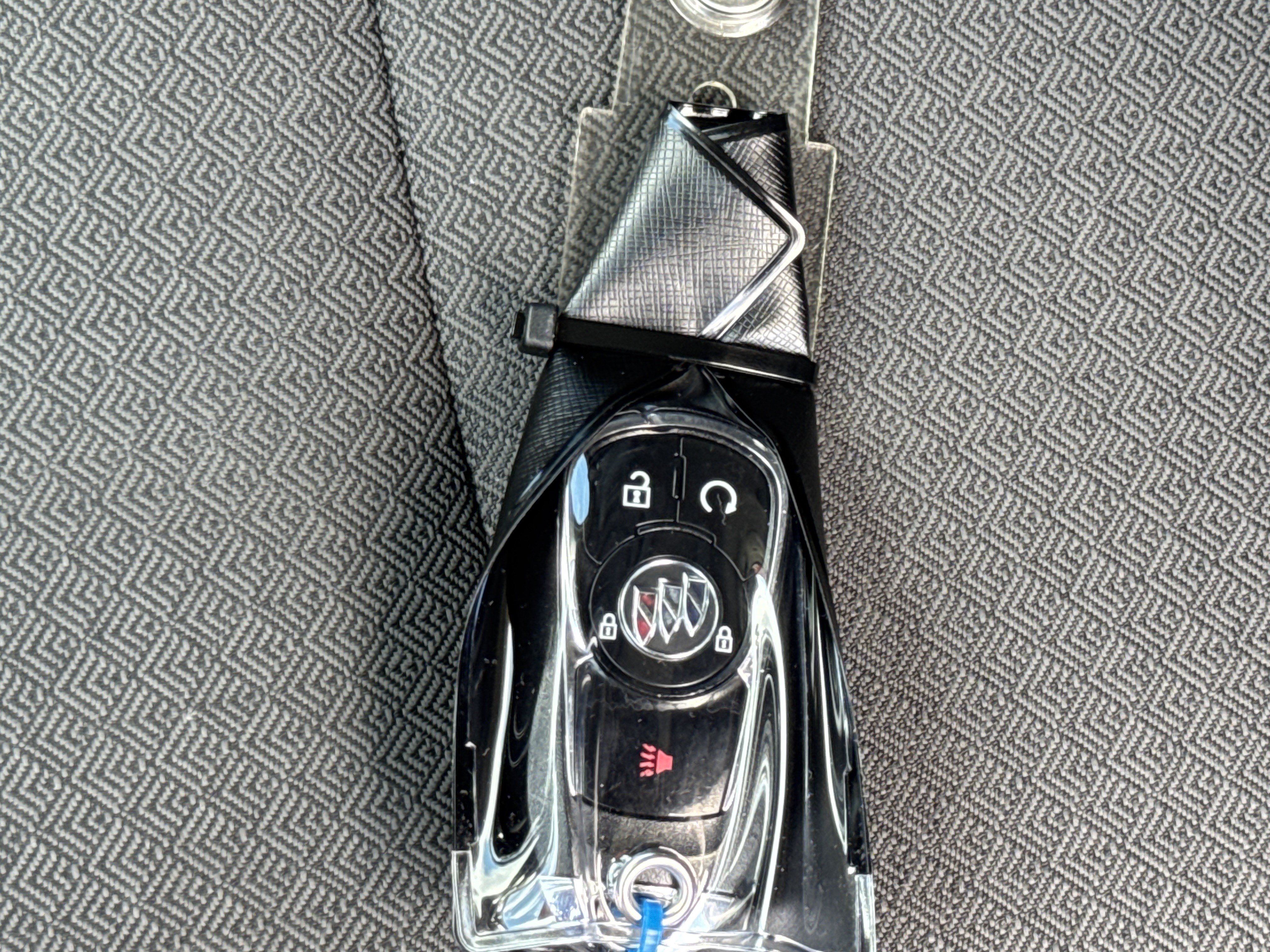 Used 2020 Buick Encore GX Preferred w/ Cold Weather Comfort Package FWD image 32