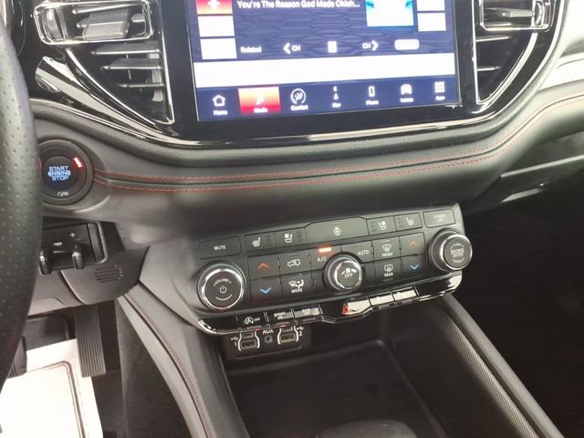 Used 2024 Dodge Durango GT image 21