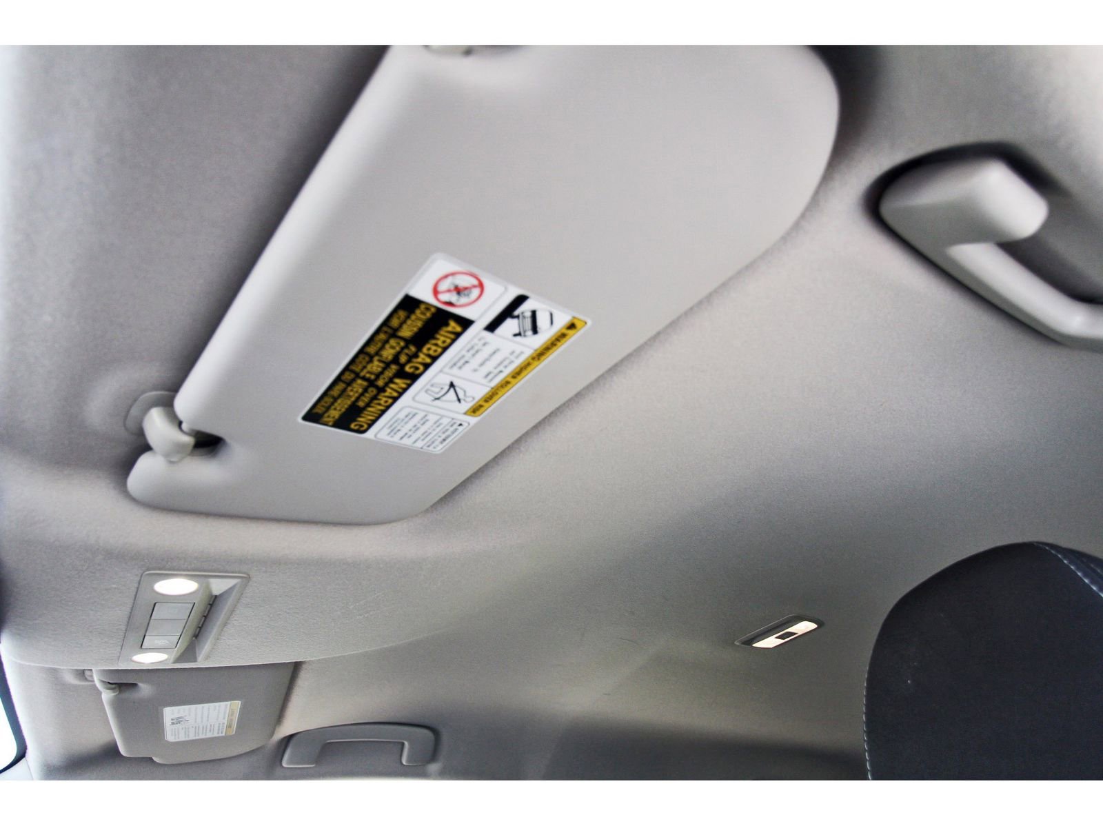 Certified 2025 Nissan Kicks SV image 29