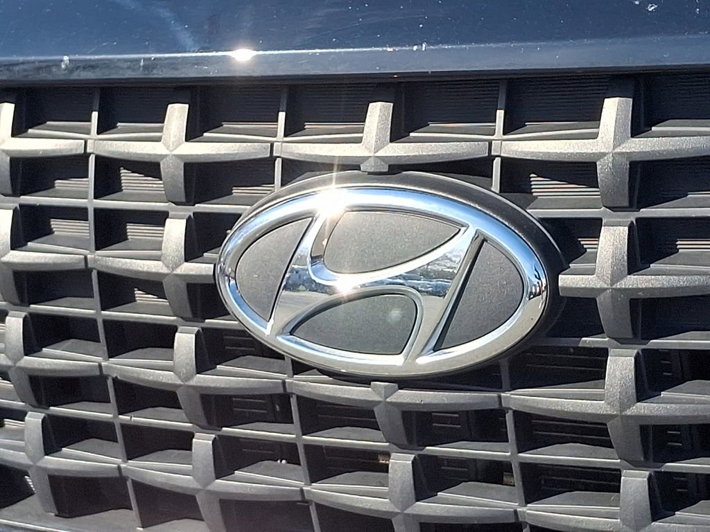 Used 2022 Hyundai Venue SE w/ Cargo Package image 30