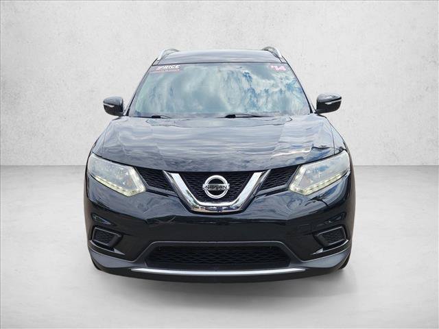 Used 2014 Nissan Rogue SV FWD image 2