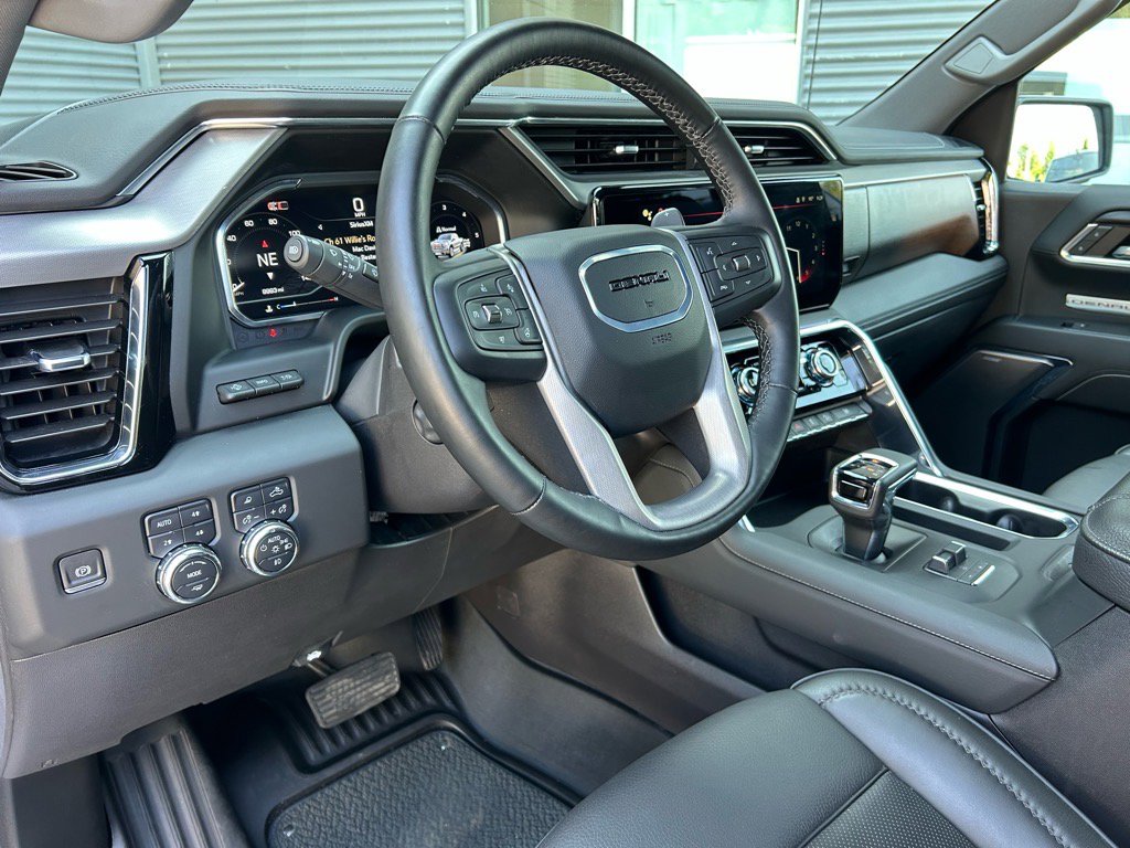 Used 2024 GMC Sierra 1500 Denali w/ Denali Reserve Package image 19