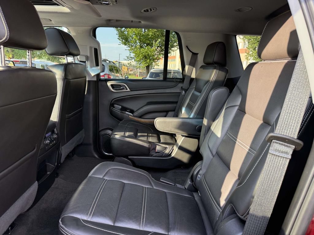 Used 2018 GMC Yukon Denali w/ Denali Ultimate Package AWD/4WD image 17