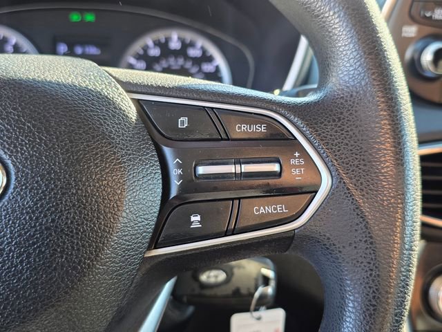 Used 2020 Hyundai Santa Fe SE image 25