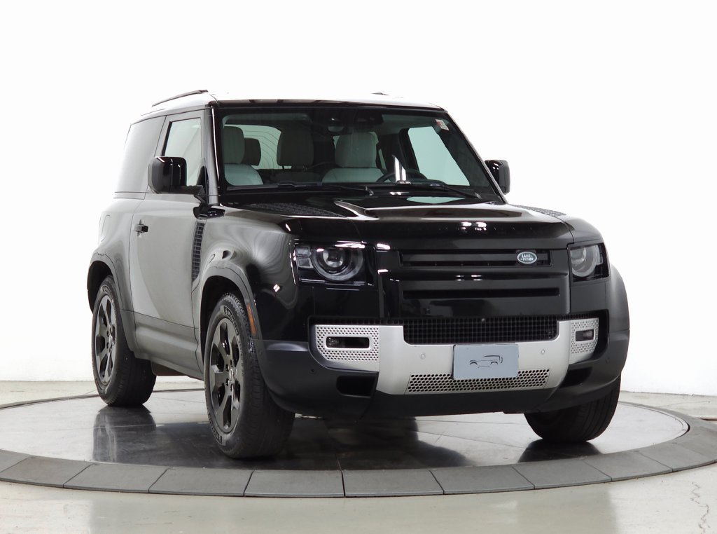 Used 2025 Land Rover Defender 90 S AWD/4WD image 8