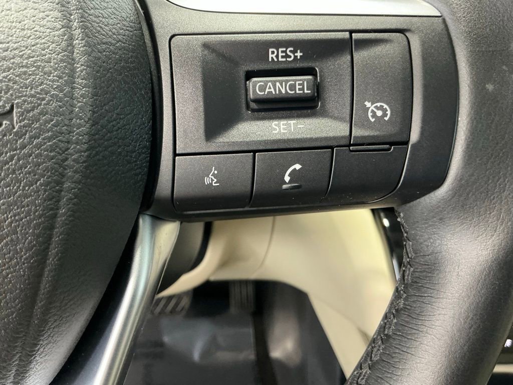 Used 2025 INFINITI QX60 Pure image 33