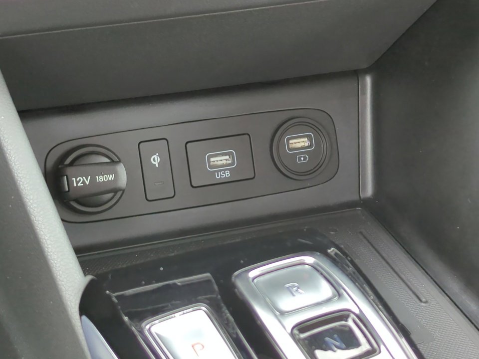 Certified 2023 Hyundai Sonata Limited w/ Cargo Package image 29