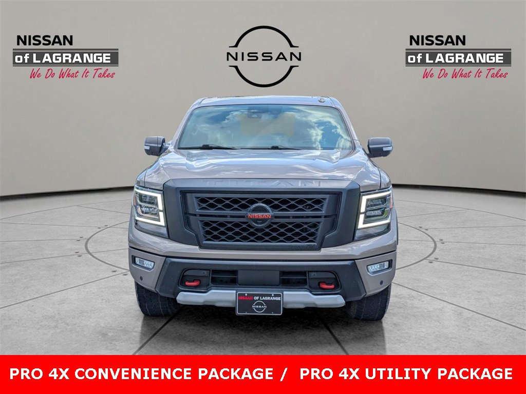 Used 2021 Nissan Titan PRO-4X w/ Pro-4x Convenience Package image 2