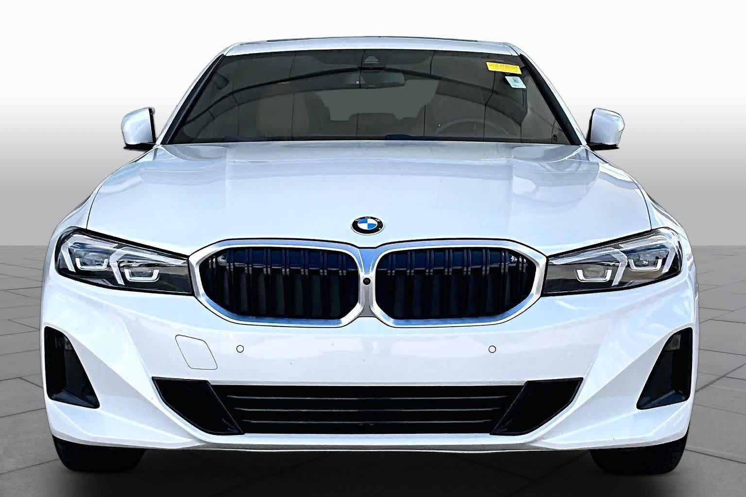 Used 2024 BMW 330i Sedan RWD image 4