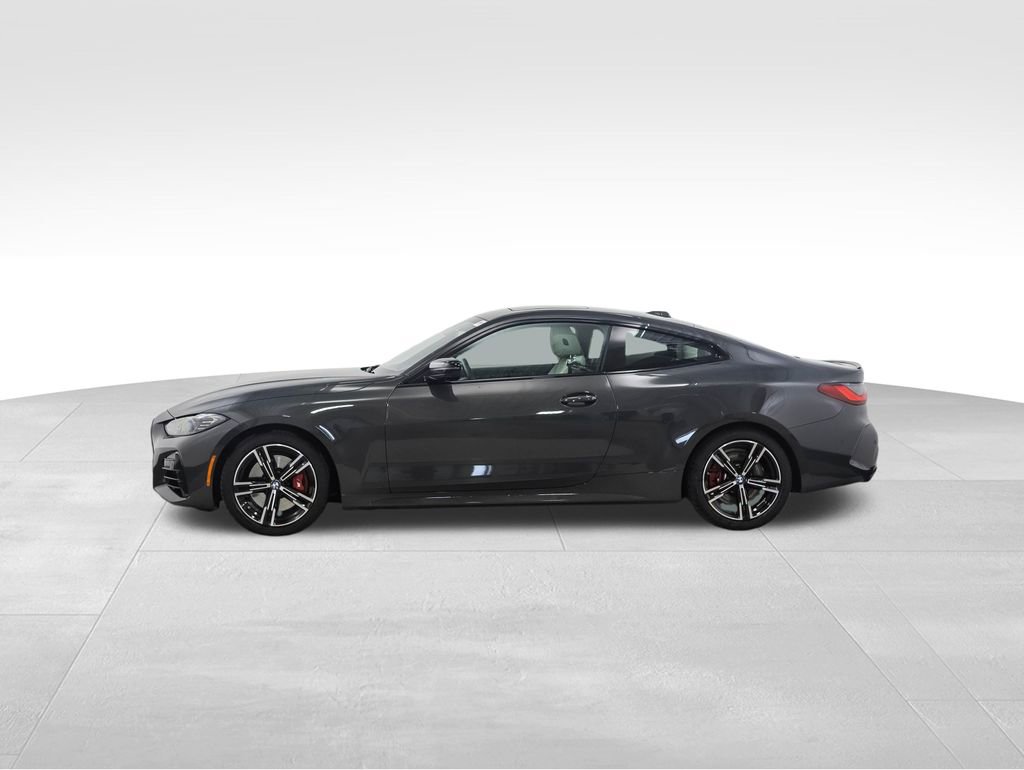 Used 2024 BMW 440i xDrive Coupe w/ Premium Package image 2