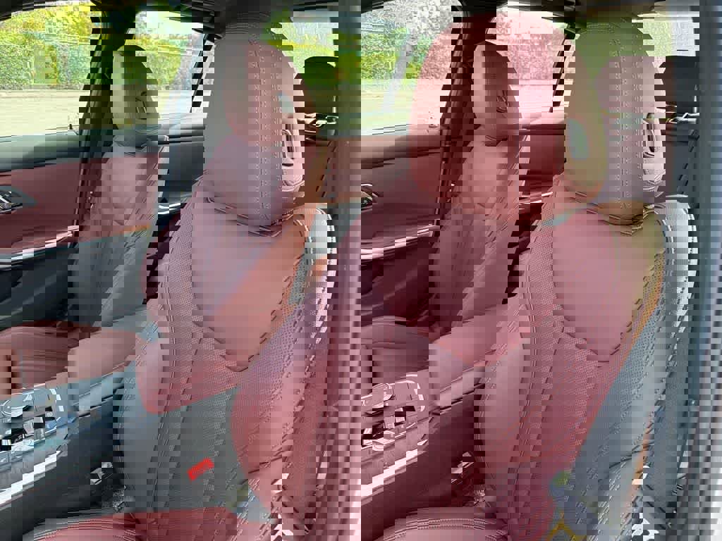 Used 2023 BMW 330e 330e image 28