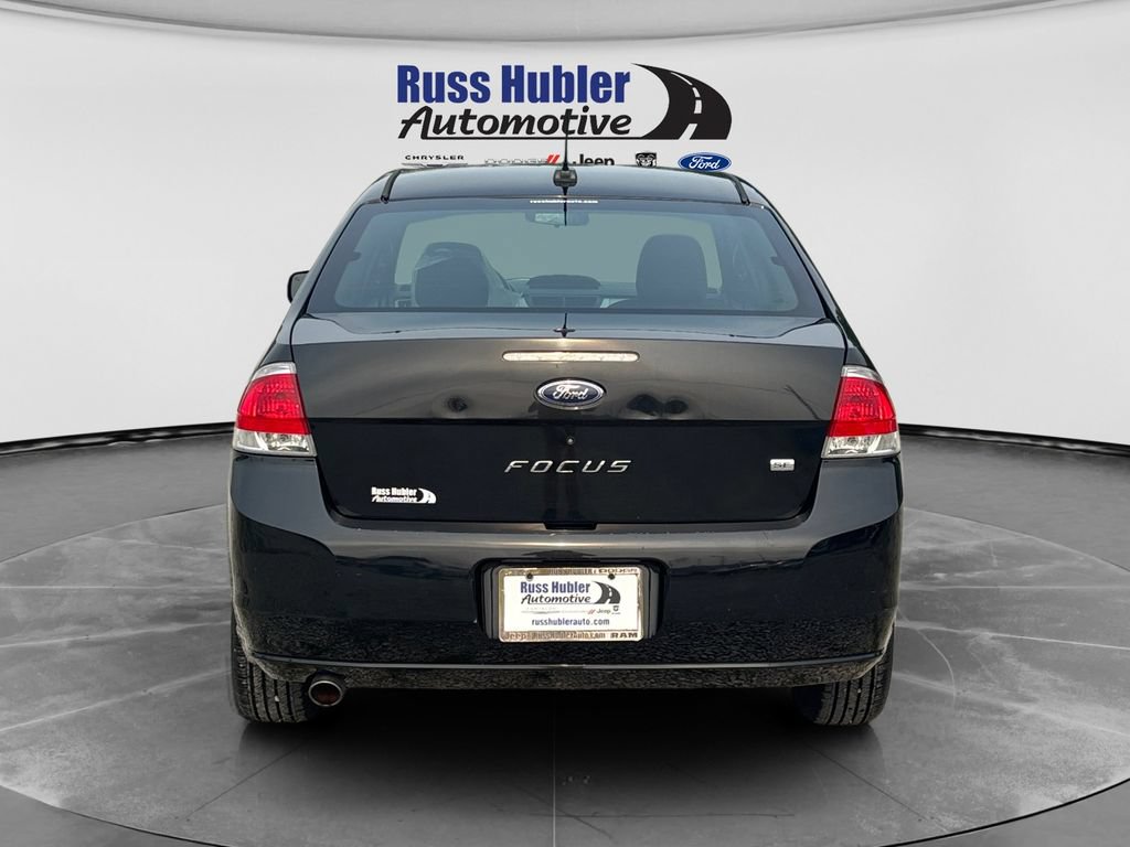 Used 2008 Ford Focus Sedan FWD image 4
