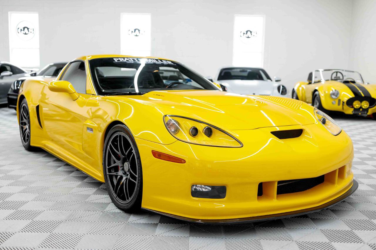 Used 2008 Chevrolet Corvette Z06 w/ Preferred Equipment Group RWD image 5