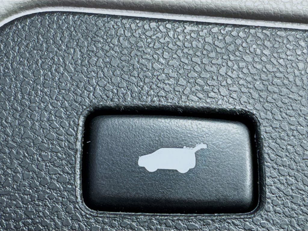 Used 2016 Honda Odyssey EX-L image 33