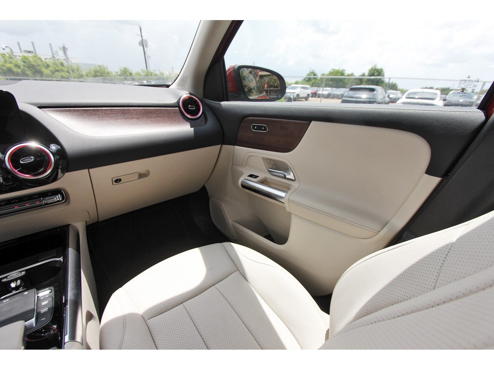 Used 2022 Mercedes-Benz GLA 250 image 13