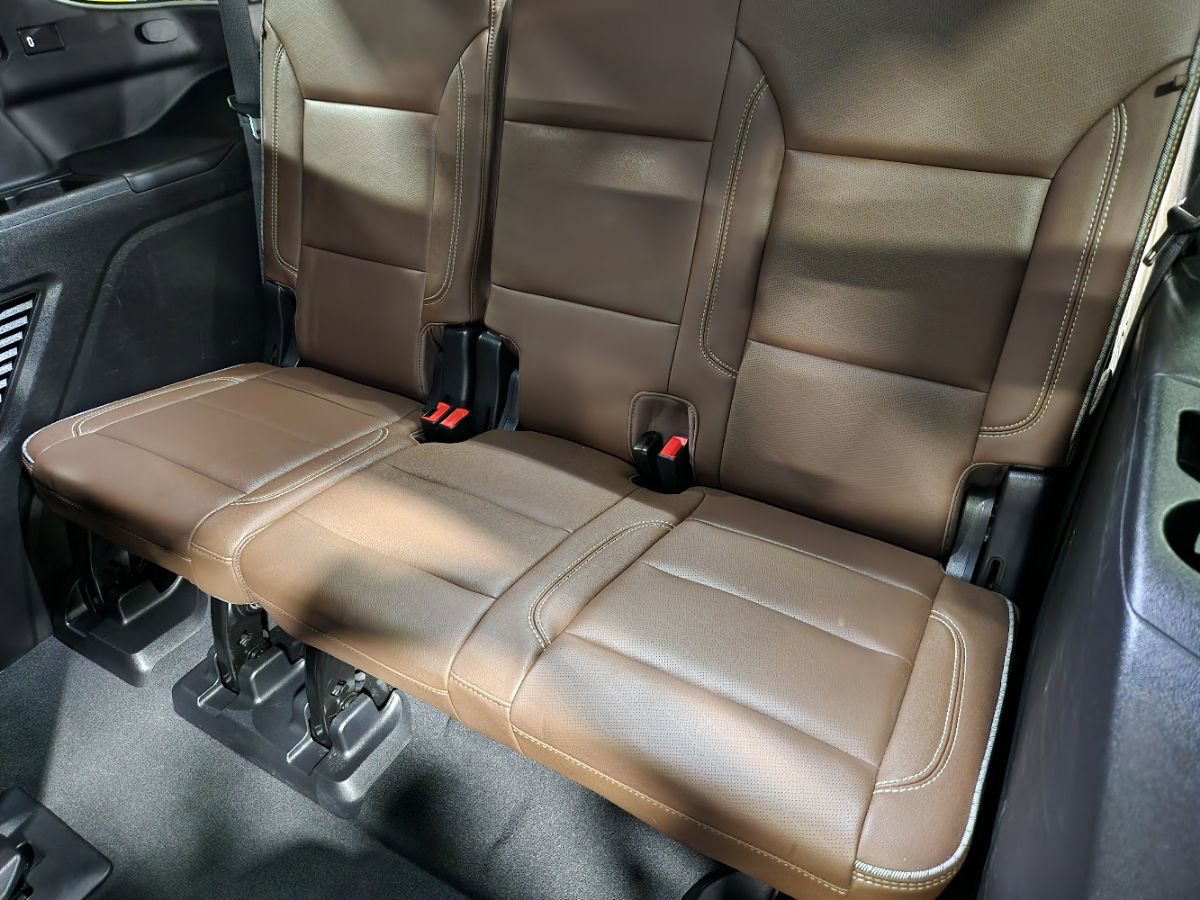 Used 2023 Chevrolet Tahoe High Country image 56