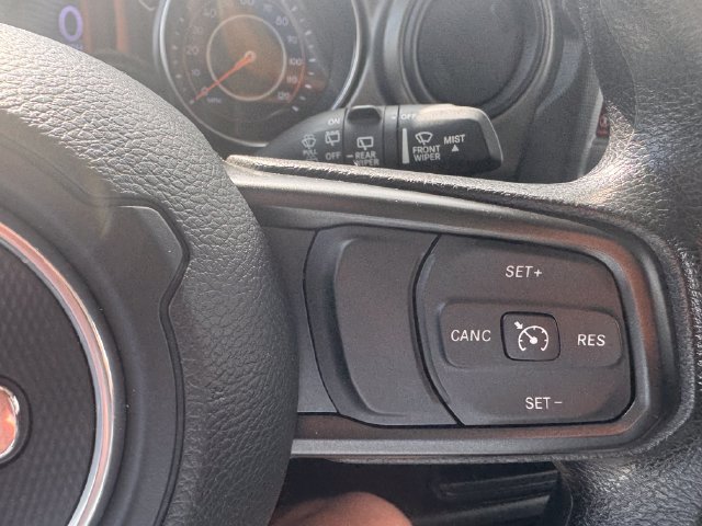 Used 2022 Jeep Wrangler Sport AWD/4WD image 30