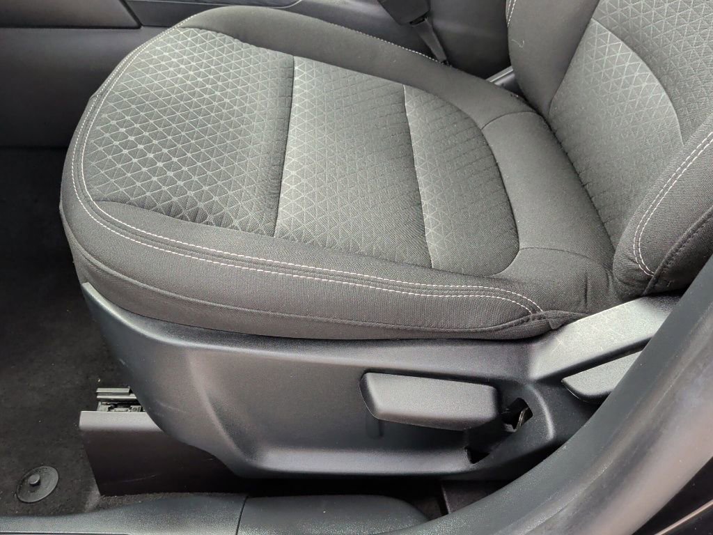 Used 2025 Ford Escape Active FWD image 13