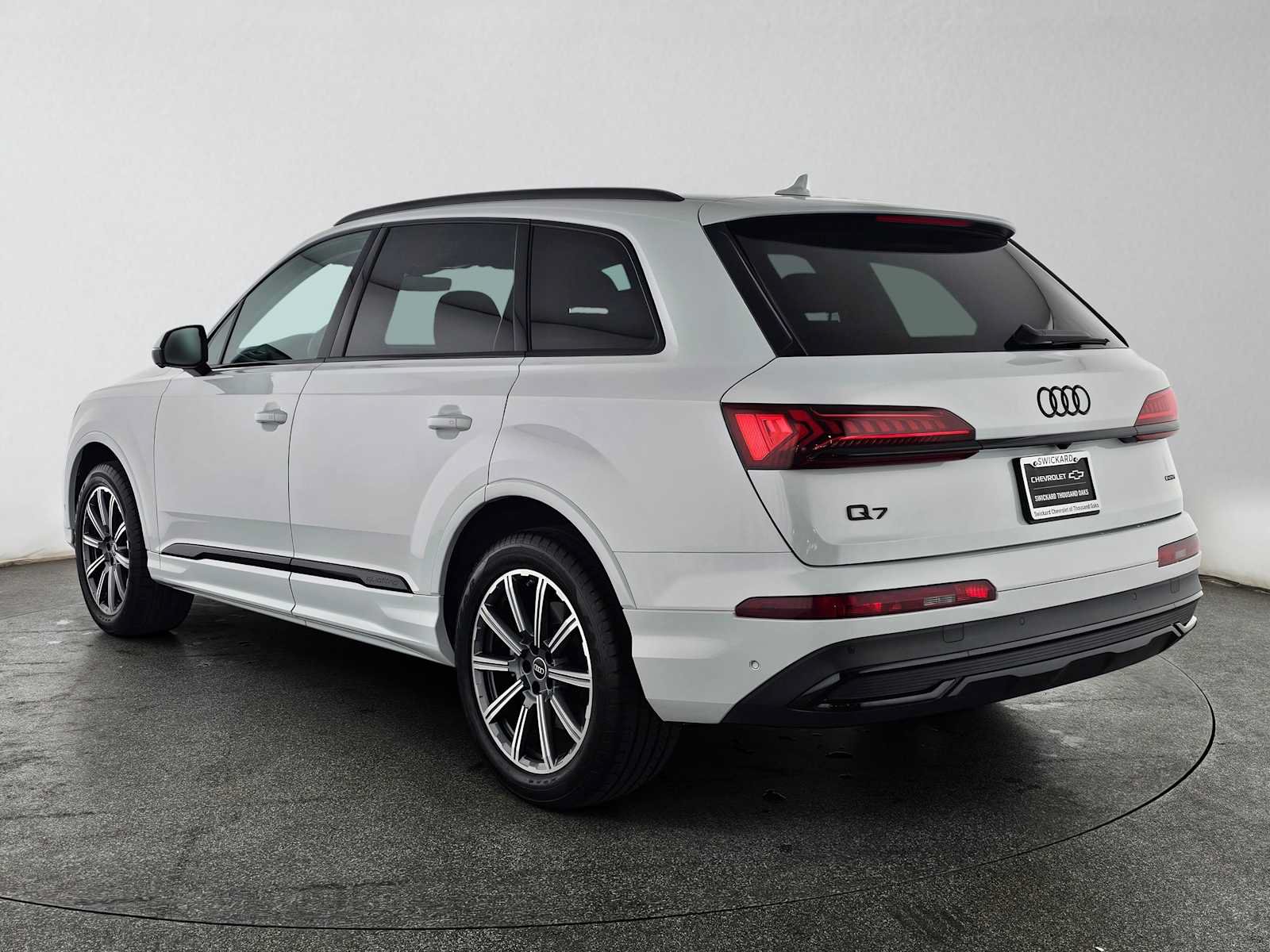 Used 2023 Audi Q7 2.0T Premium Plus AWD/4WD image 5