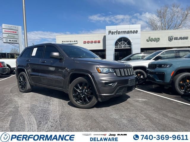Used 2017 Jeep Grand Cherokee Altitude