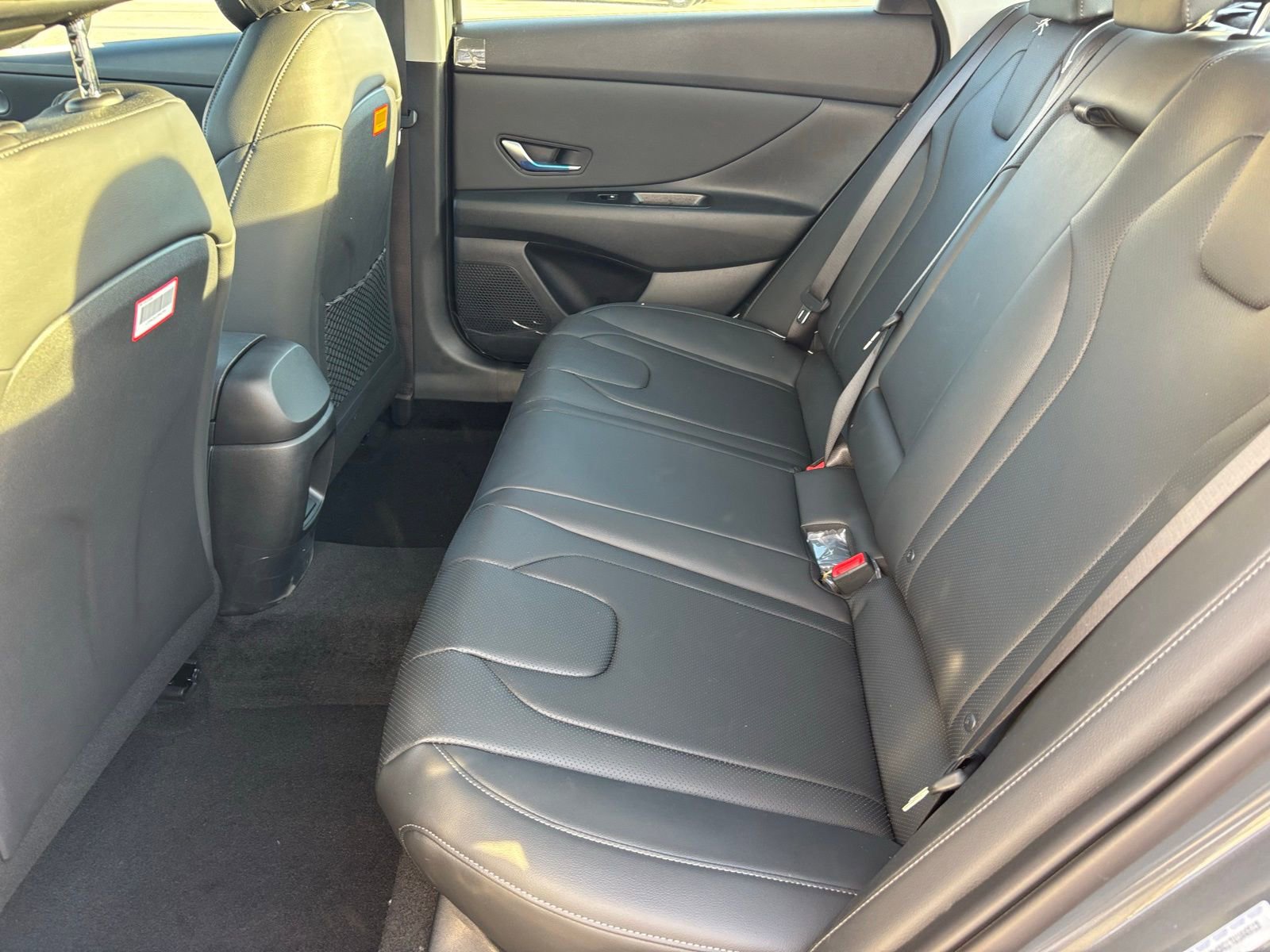 New 2026 Hyundai Elantra Limited image 13