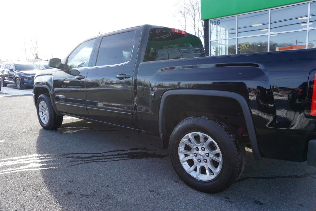 Used 2018 GMC Sierra 1500 SLE w/ SLE Value Package image 3