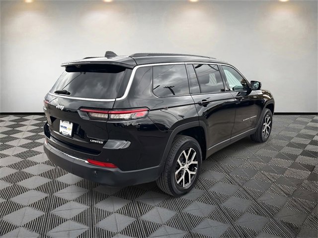 Used 2024 Jeep Grand Cherokee L Limited w/ Luxury Tech Group II image 5