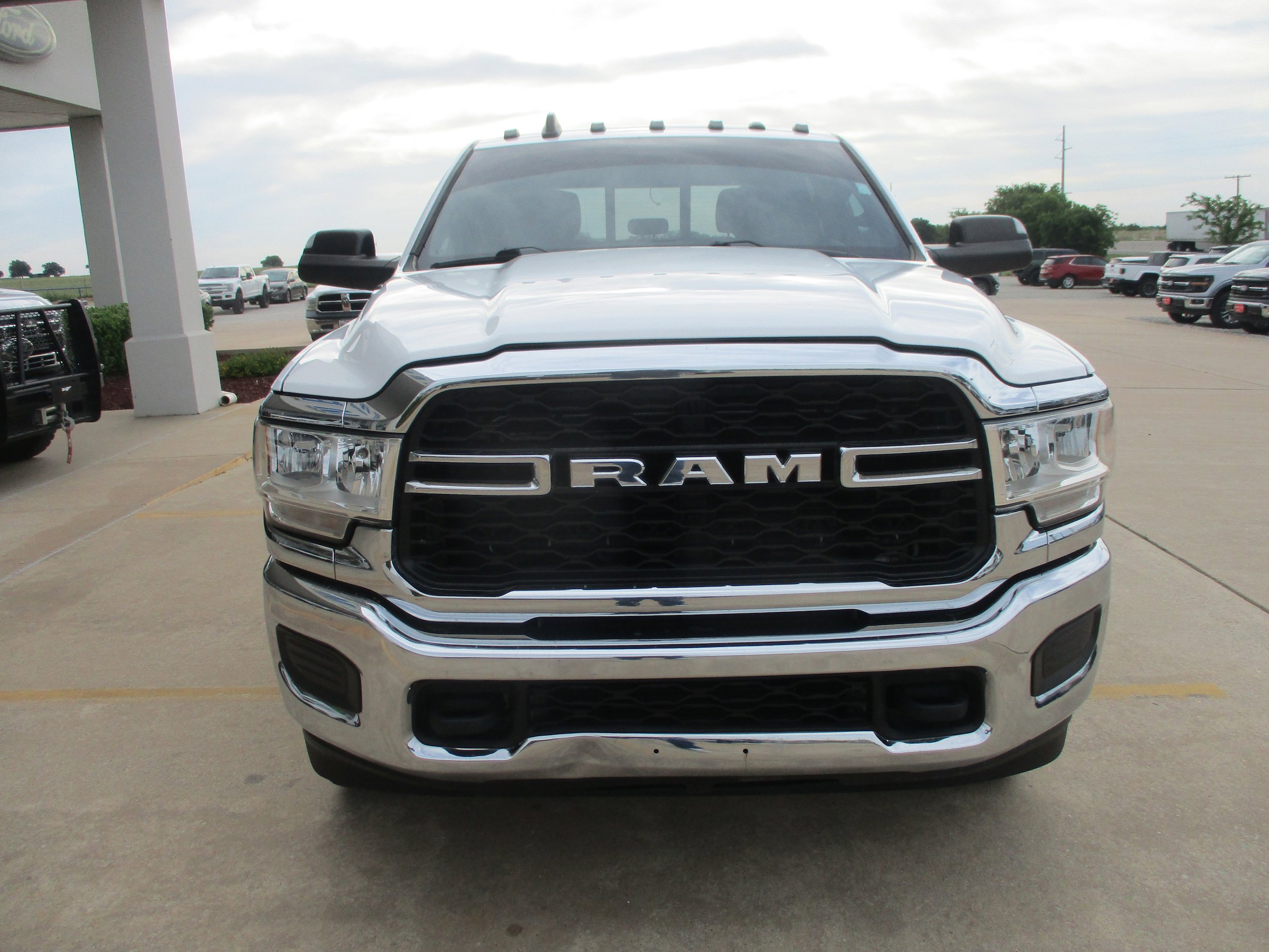 Used 2021 RAM 2500 Tradesman AWD/4WD image 13