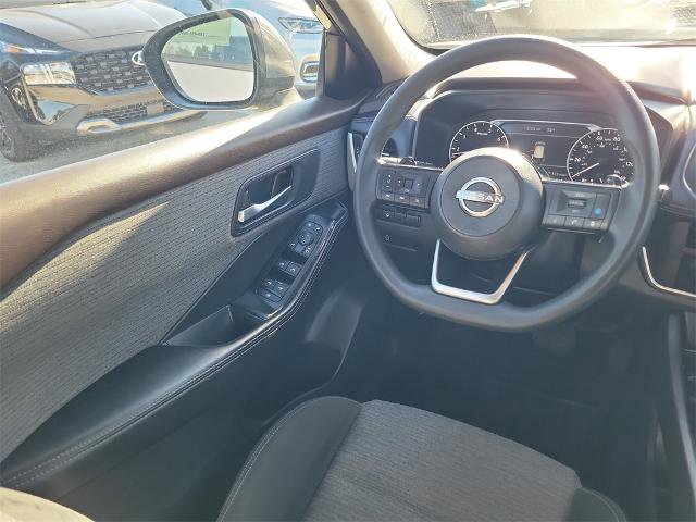 Certified 2023 Nissan Rogue SV image 20