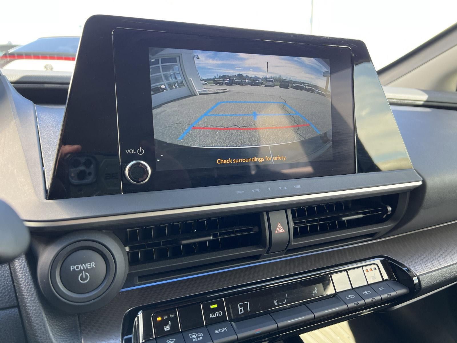Used 2024 Toyota Prius XLE AWD/4WD image 21