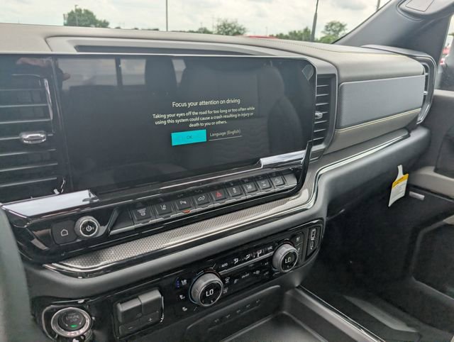 New 2026 Chevrolet Silverado 2500 ZR2 AWD/4WD image 21