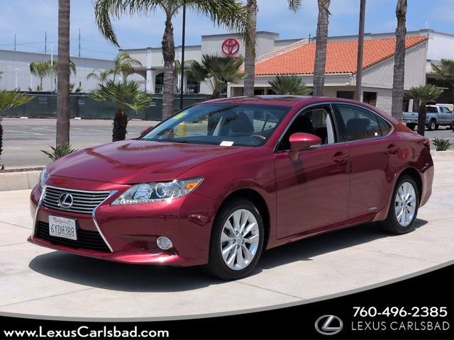 Used 2013 Lexus ES 300h w/ Luxury Pkg